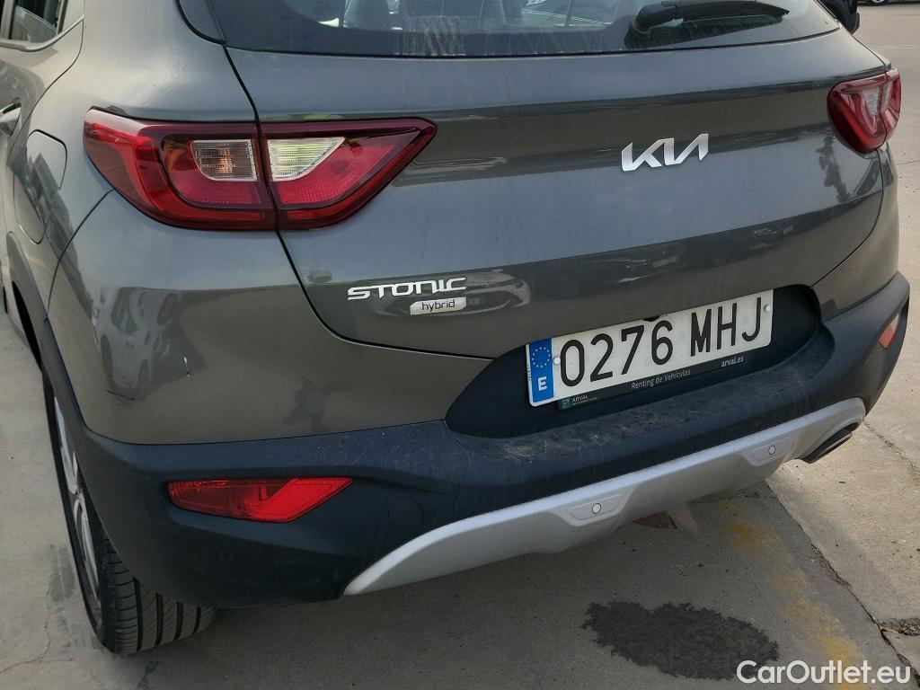  KIA  STONIC KIA  / 2017 / 5P / todoterreno 1.0 T-GDi 88kW (120CV) MHEV iMT Drive #11
