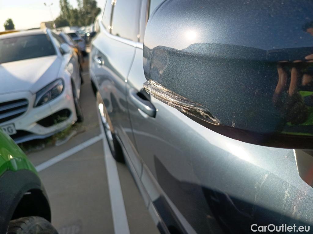  Volvo  XC60 VOLVO  / 2017 / 5P / todoterreno 2.0 B4 D Momentum Pro Auto #18