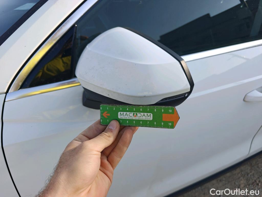  Audi  Q3 AUDI  / 2018 / 5P / todoterreno Advanced 35 TDI 110kW (150CV) S tronic (AC7) #17