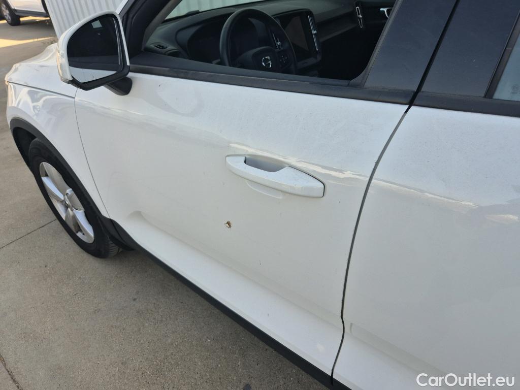  Volvo  XC 40 VOLVO XC40 / 2017 / 5P / todoterreno 1.5 T2 Momentum Core Auto #15