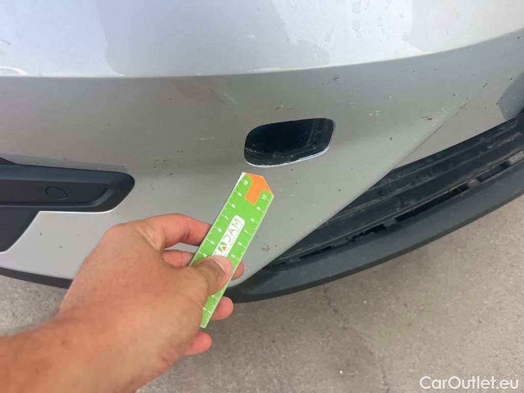  Volvo  XC 40 VOLVO XC40 / 2021 / 5P / todoterreno 1.5 T2 Essential Dark Auto #28