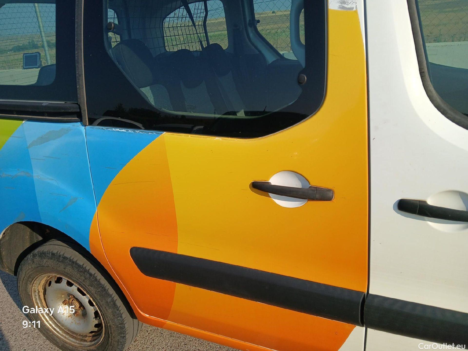  Citroen  Berlingo CITROEN  VU 4p 2G combi LIVE Edit.BlueHDi 74KW(100CV) 4x4 DANGEL #35