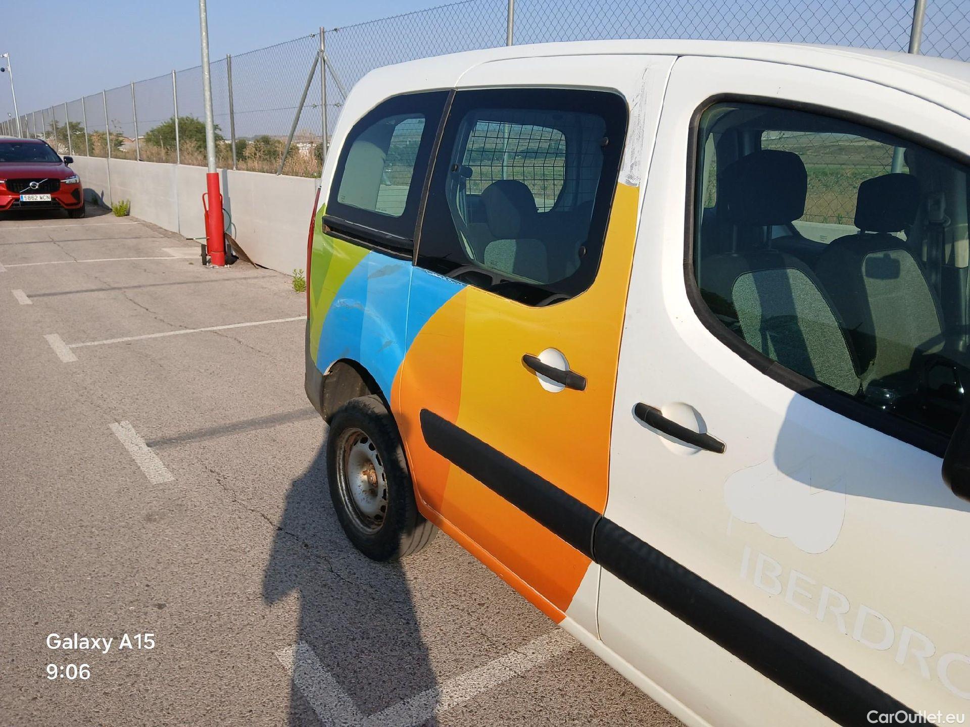  Citroen  Berlingo CITROEN  VU 4p 2G combi LIVE Edit.BlueHDi 74KW(100CV) 4x4 DANGEL #11