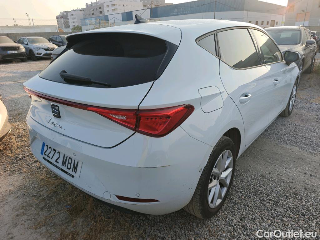  Seat  Leon SEAT Nuevo León / 2020 / 5P / berlina con portón 2.0 TDI 85kW S&S Style Go(SP) #29