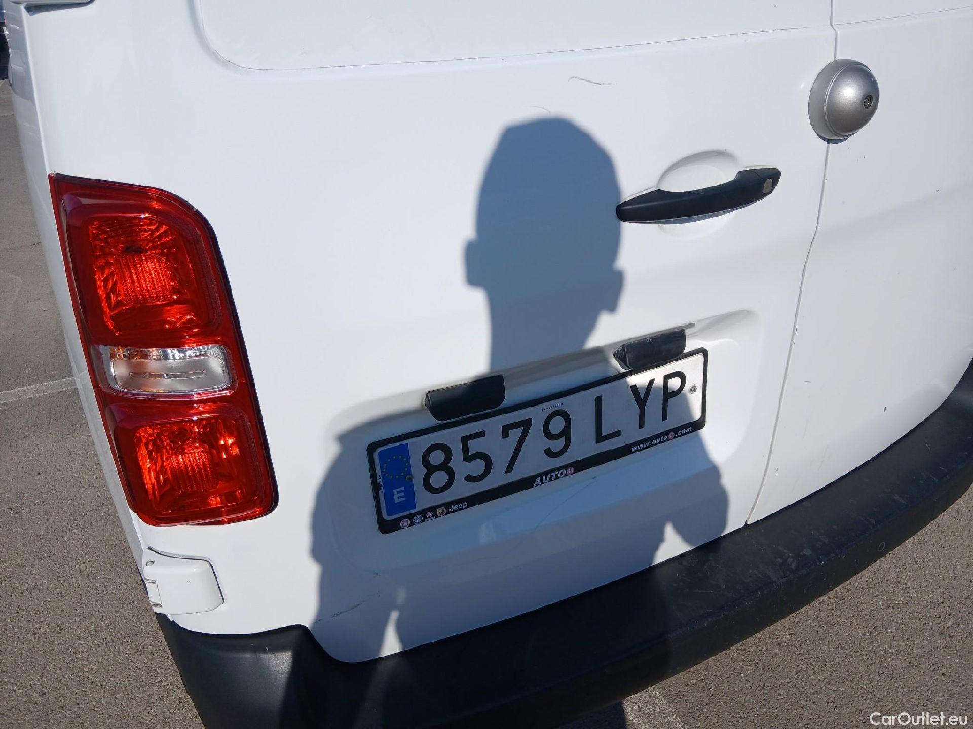  Fiat  Scudo FIAT  / 2021 / 4P / furgón Furgón L1 100cv MT6 Business #14