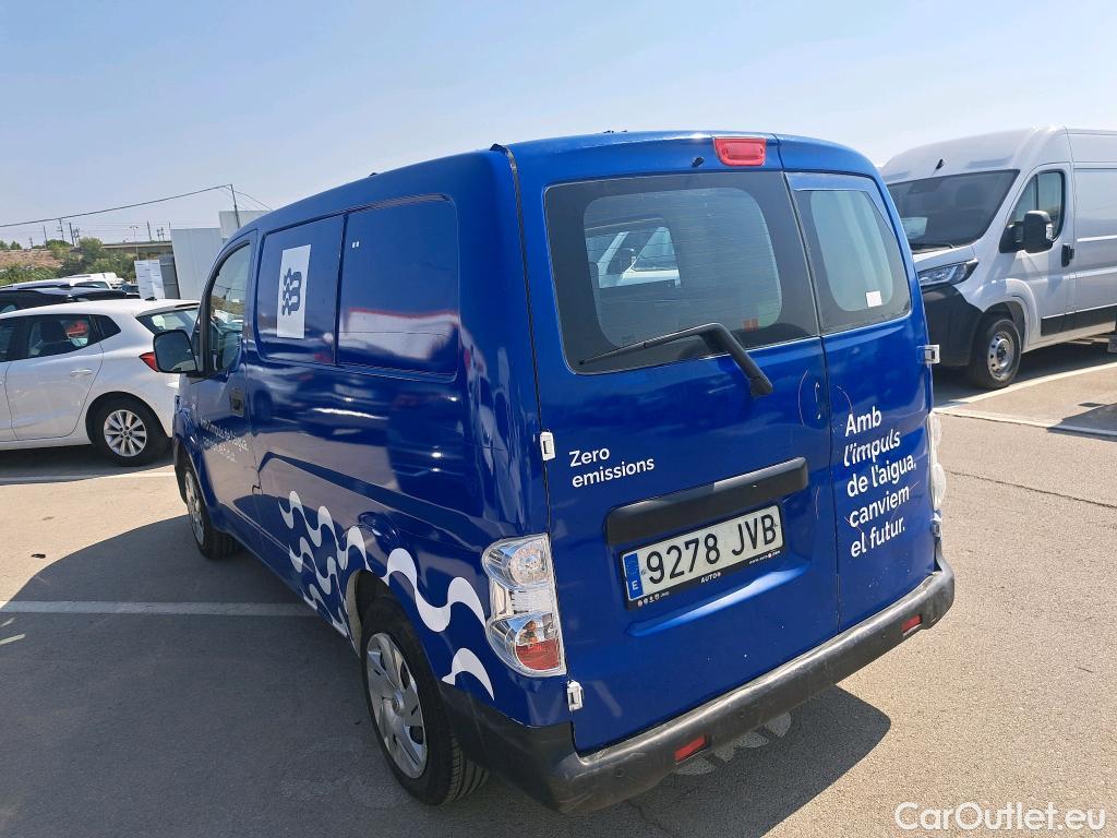  Nissan  NV200 NISSAN E- VU 4p 1G furgón Eléctrica PROFESIONAL Furgón #21