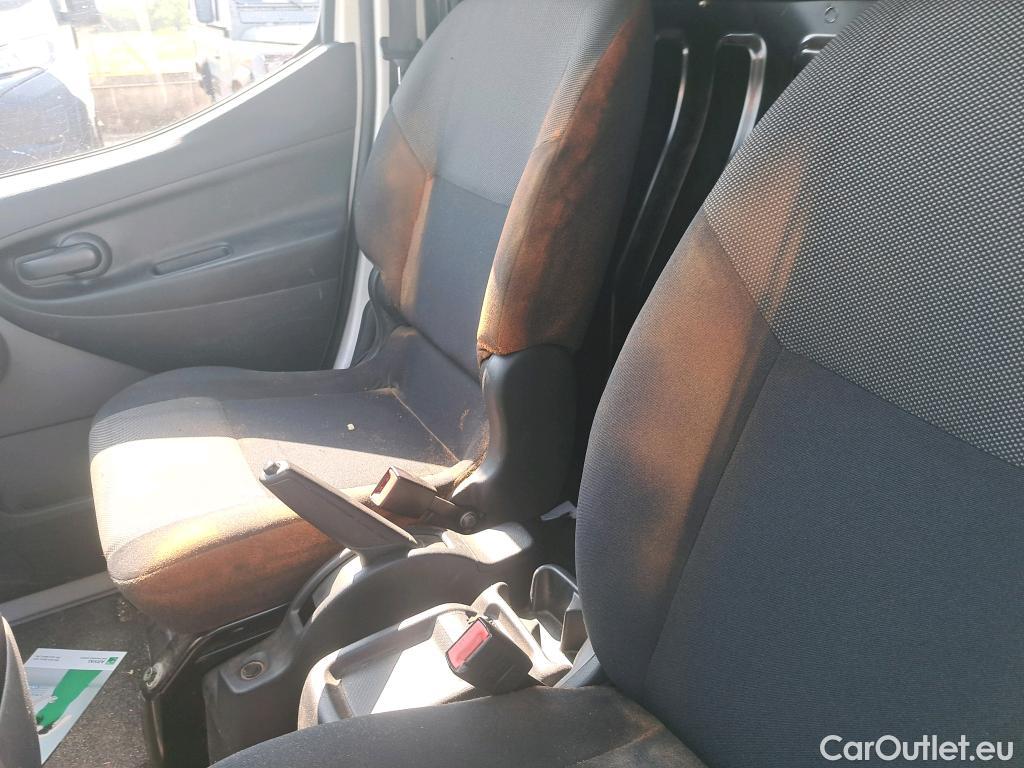  Nissan  NV200 NISSAN E- VU 4p 1G furgón Eléctrica PROFESIONAL Furgón #35