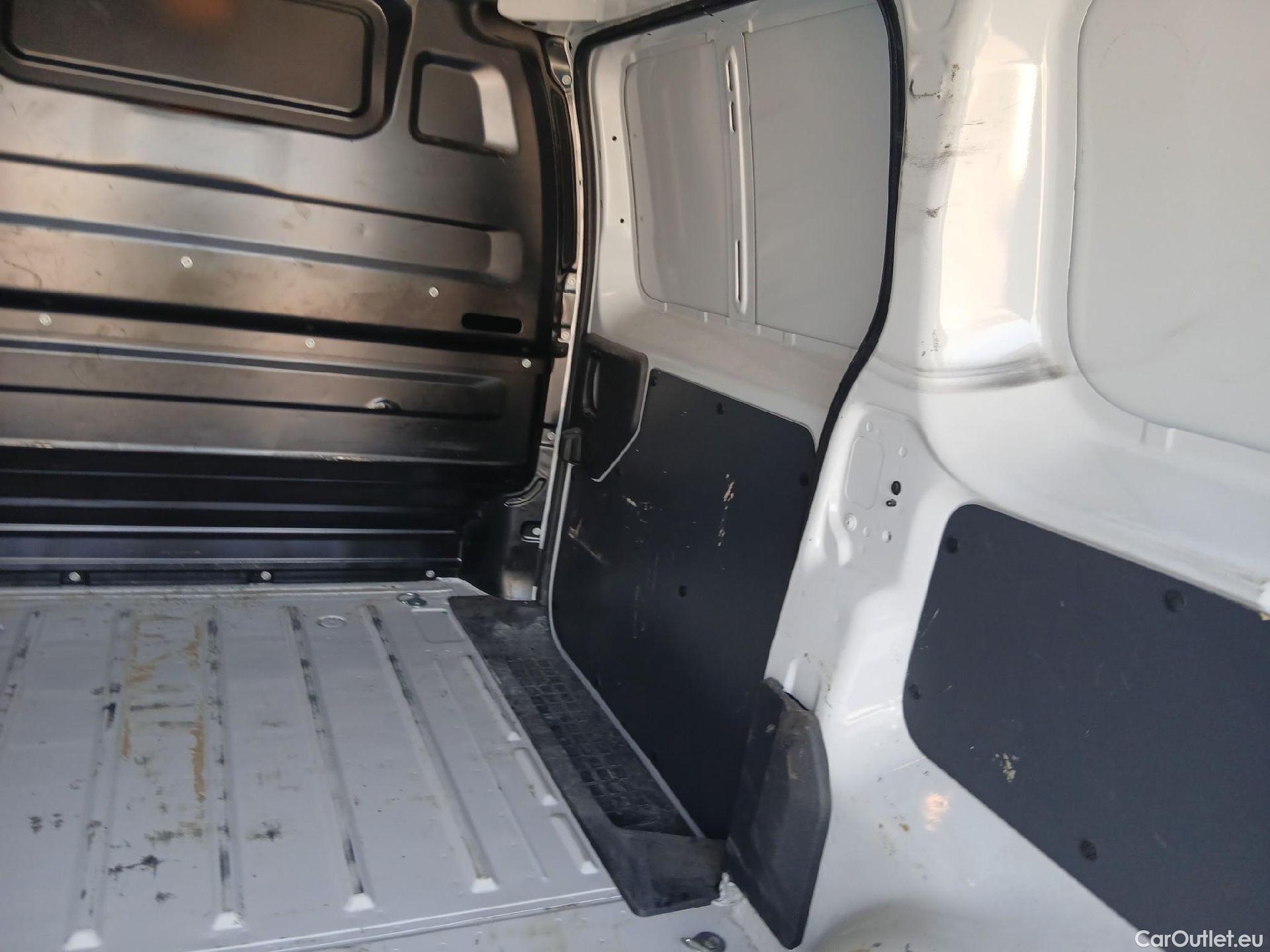  Toyota  Proace TOYOTA  / 2020 / 4P / furgón 1.5D 120CV GX 1PL 2PT L1 #11