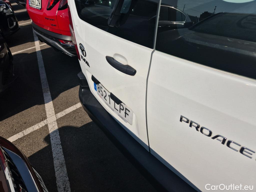 Toyota  Proace TOYOTA  City / 2020 / 4P / combi 1.5D 75kW (100CV) GX L1 #11