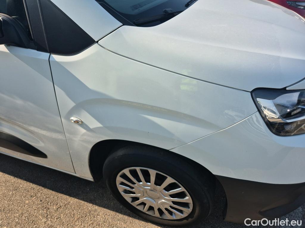 Toyota  Proace TOYOTA  City / 2020 / 4P / combi 1.5D 75kW (100CV) GX L1 #69
