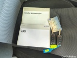  Hyundai  i30 Hyundai  Wagon 1.0 T-GDi 6MT 120KM Modern 5d #3