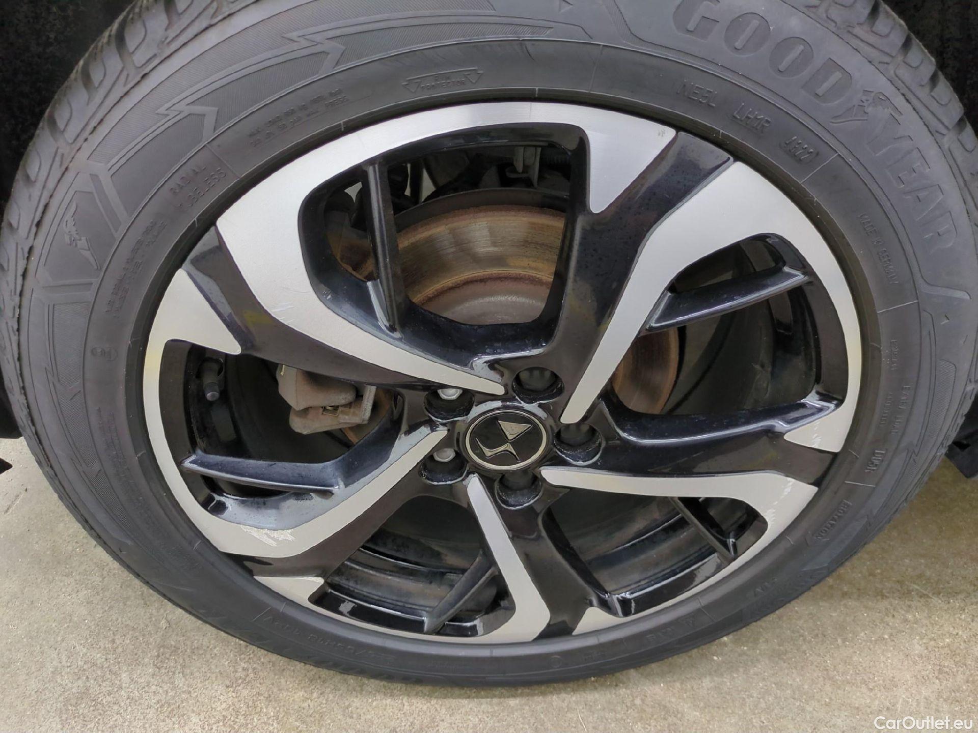  DS  DS7 7 Crossback Business 1.5 BlueHDi 130CV BVA8 E6d #28