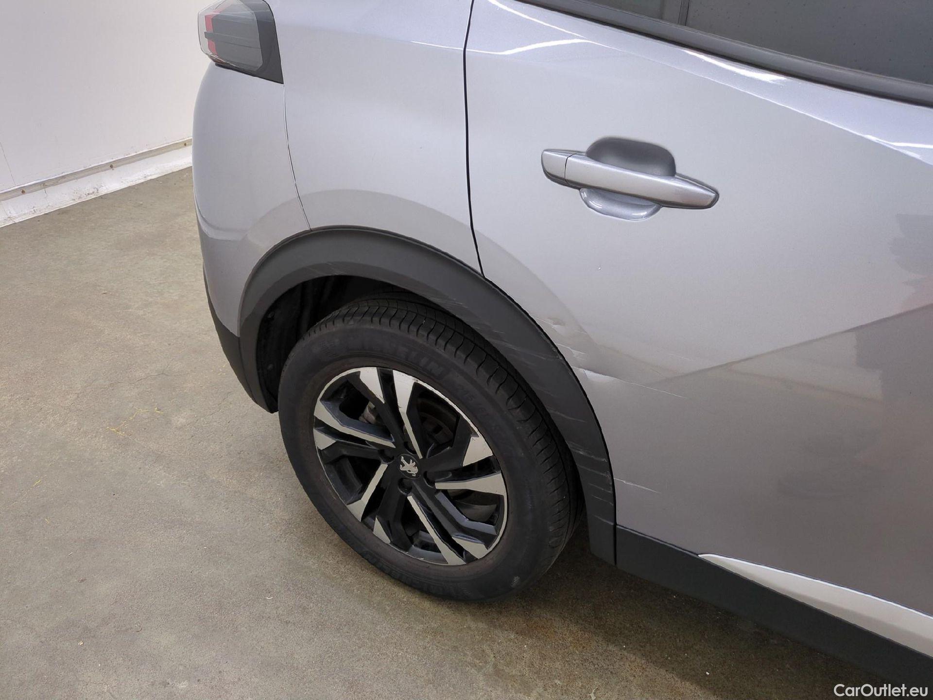  Peugeot  2008  Allure Business 1.2 PureTech 130CV BVA8 E6d #18