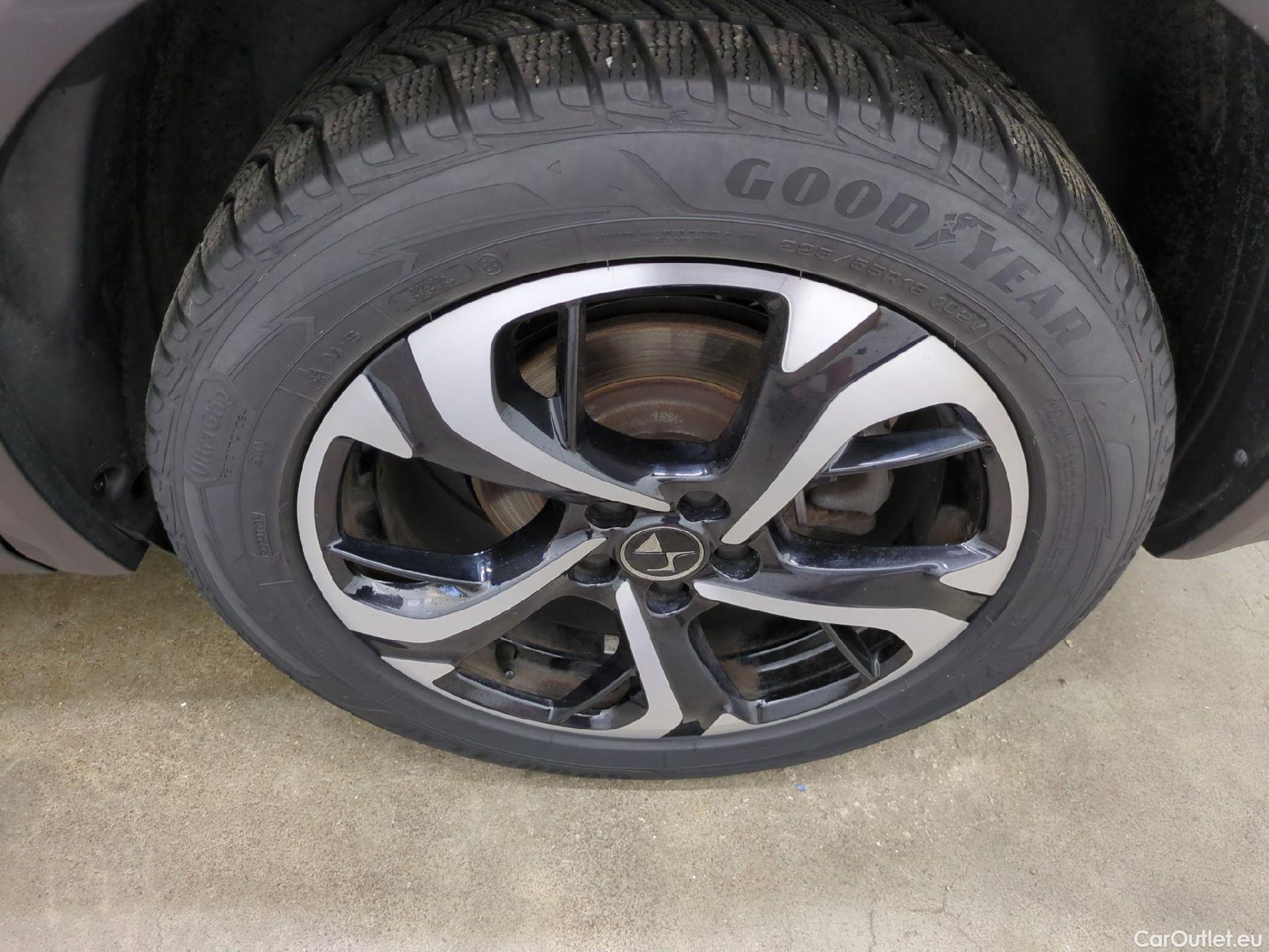  DS  DS7 7 Crossback Business 1.5 BlueHDi 130CV BVA8 E6d #23