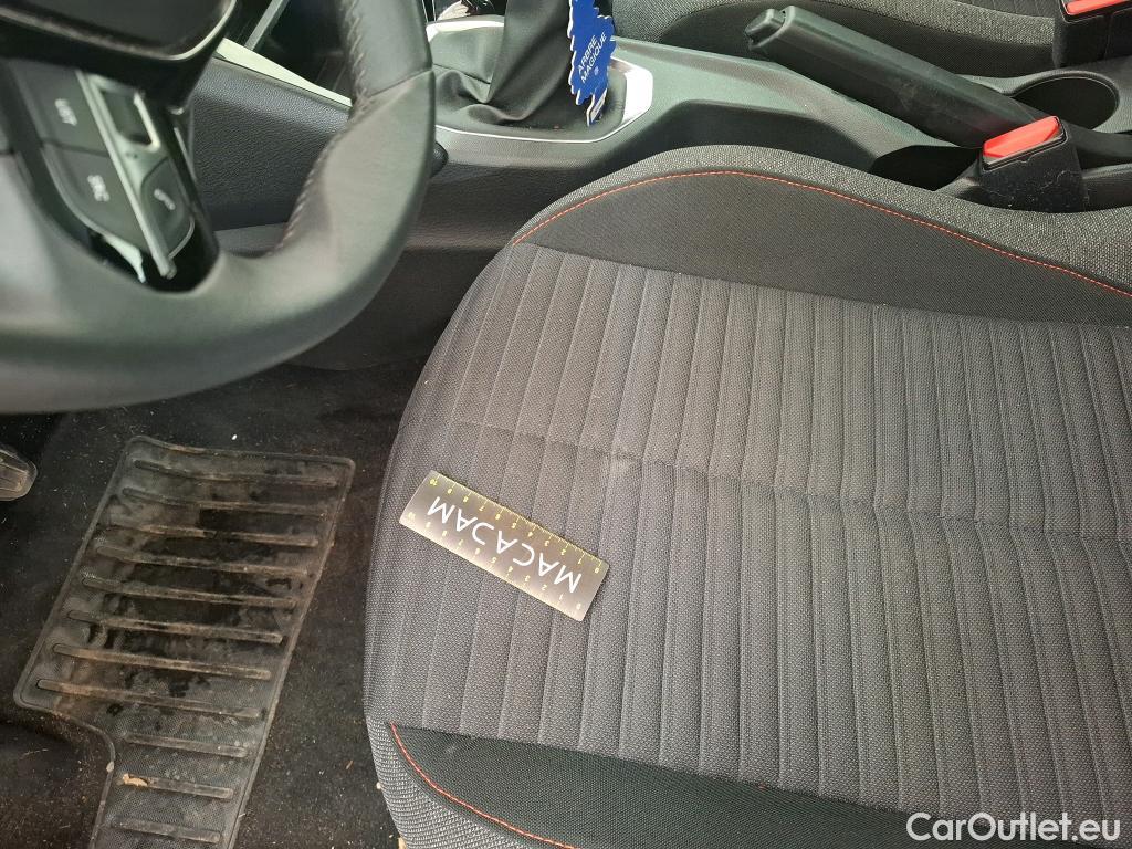  Peugeot  208 PEUGEOT  / 2019 / 5P / Berline Puretech 75 S&S Active Business #9