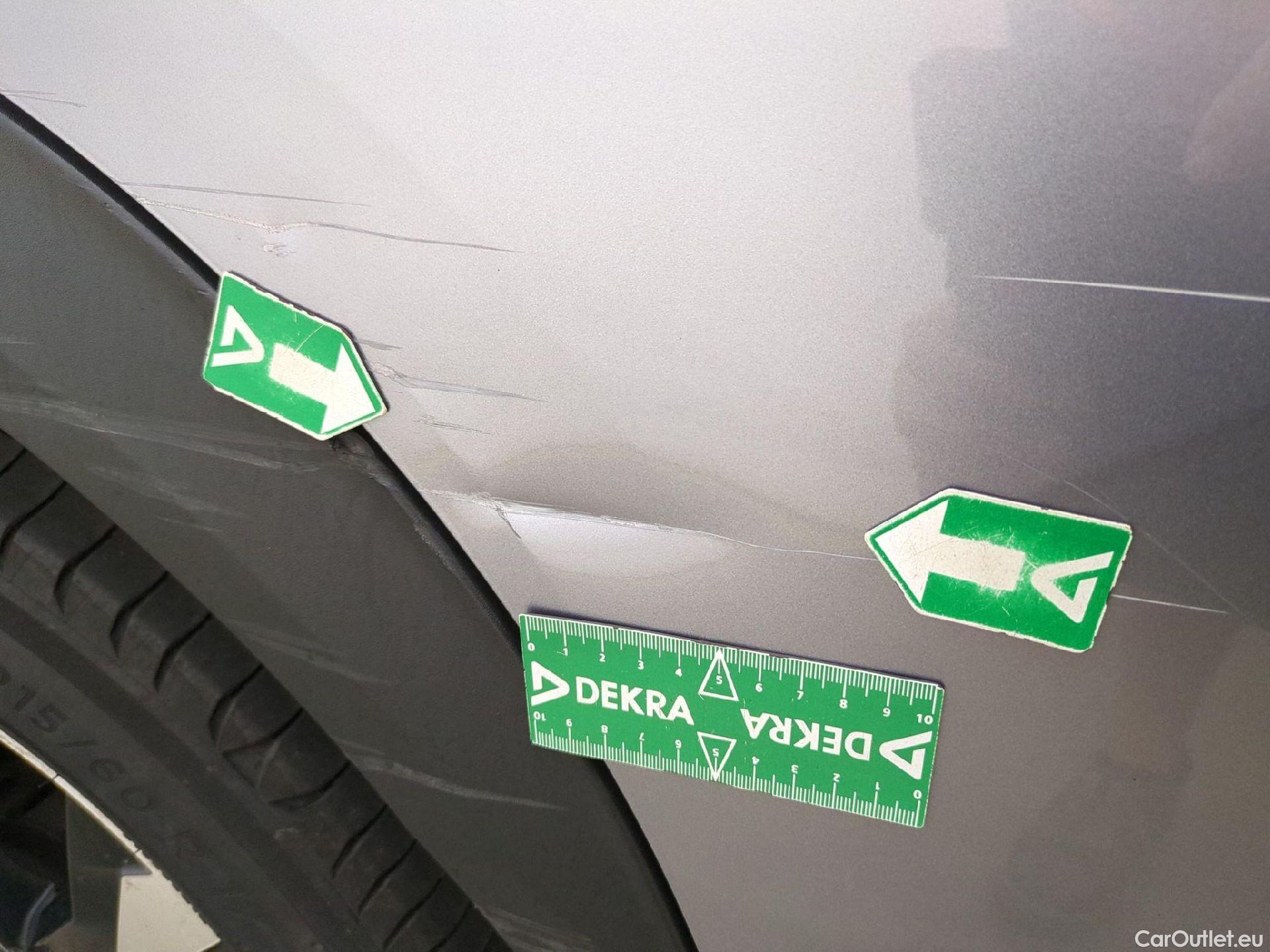  Peugeot  2008  Allure Business 1.2 PureTech 130CV BVA8 E6d #22