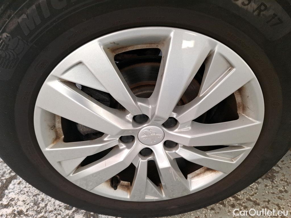  Peugeot  3008  II Style 1.2 PureTech 130CV BVM6 E6d #23
