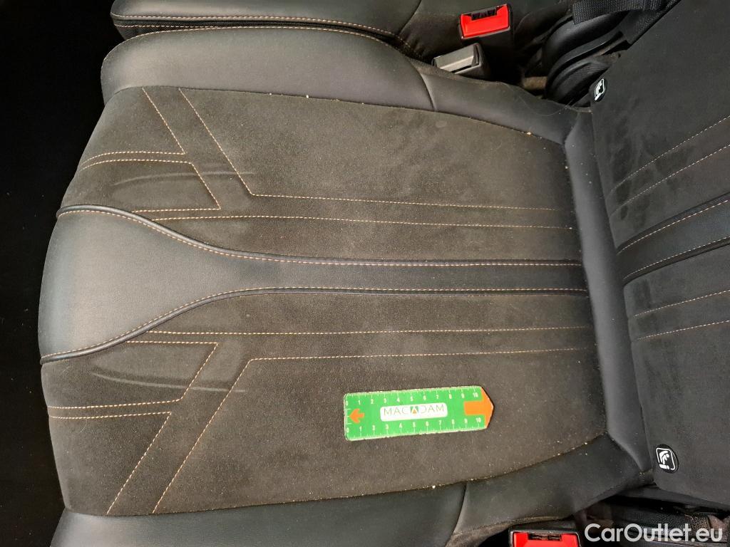  Peugeot  5008  GT Pack 2.0 HDi 175CV BVA8 7 Sieges E6d #96