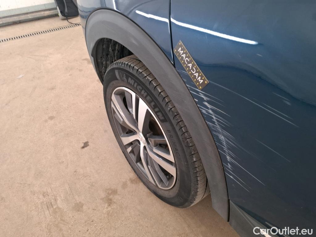  Peugeot  3008  II Allure 1.2 PureTech 130CV BVM6 E6d #46