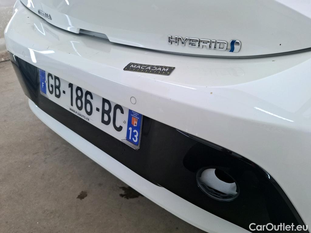  Toyota  Corolla TOYOTA  / 2018 / 5P / Berline Hybride 122h Dynamic Business Stage Acad #44