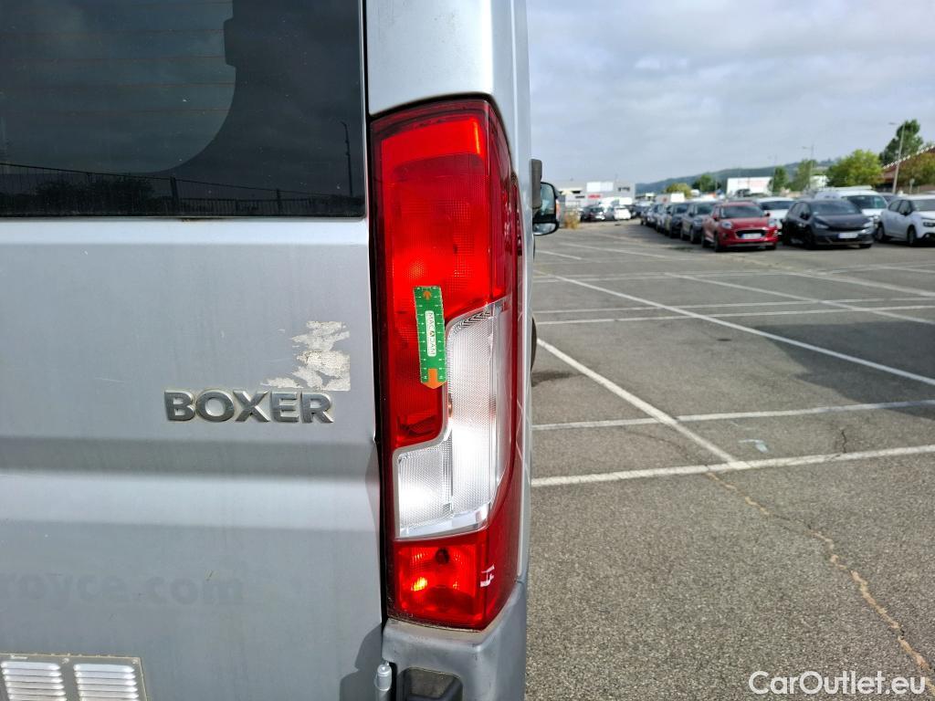  Peugeot  Boxer PEUGEOT  VU 4p Fourgon 2.0 BLUEHDI 110 335 L2H2 CABINE APP #45