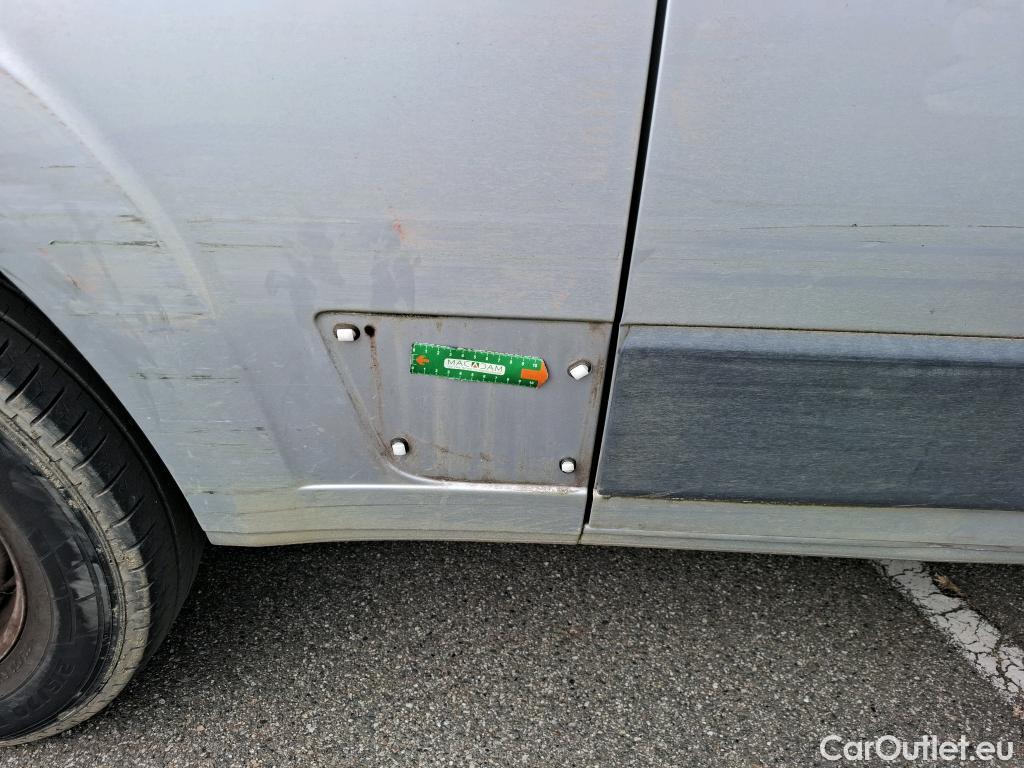  Peugeot  Boxer PEUGEOT  VU 4p Fourgon 2.0 BLUEHDI 110 335 L2H2 CABINE APP #77