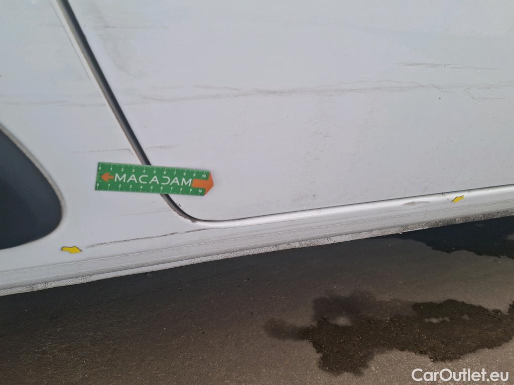  Renault  Kangoo  II Express Maxi Extra (Série Spéciale) 1.5 dCi 95CV BVM6 E6dT #40