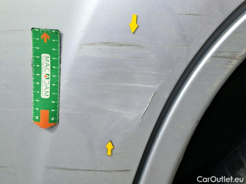 Peugeot  Boxer PEUGEOT  VU 4p Fourgon 2.0 BLUEHDI 110 335 L2H2 CABINE APP #37