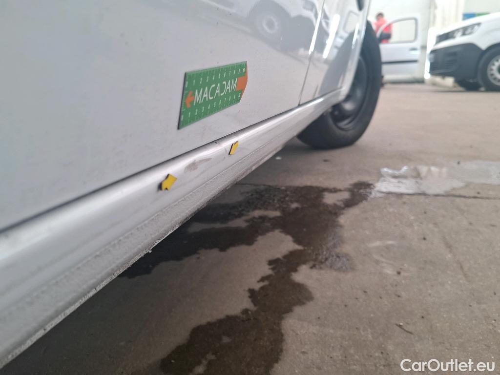  Renault  Kangoo  II Express Maxi Extra (Série Spéciale) 1.5 dCi 95CV BVM6 E6dT #41