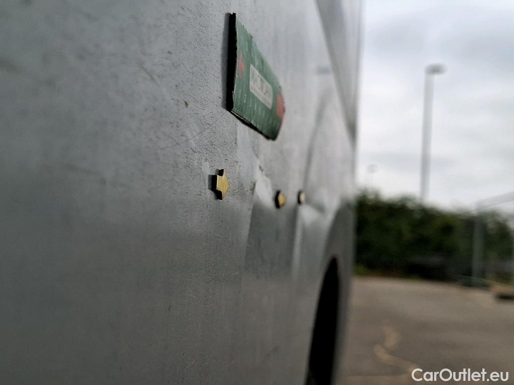  Peugeot  Boxer PEUGEOT  VU 4p Fourgon 2.0 BLUEHDI 110 335 L2H2 CABINE APP #25