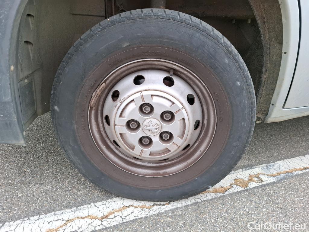  Peugeot  Boxer PEUGEOT  VU 4p Fourgon 2.0 BLUEHDI 110 335 L2H2 CABINE APP #69
