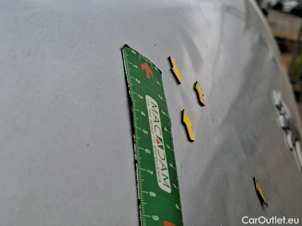  Peugeot  Boxer PEUGEOT  VU 4p Fourgon 2.0 BLUEHDI 110 335 L2H2 CABINE APP #54