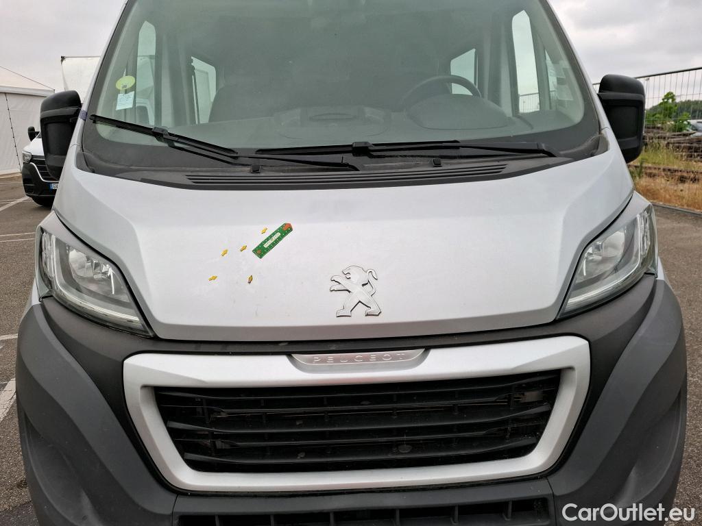  Peugeot  Boxer PEUGEOT  VU 4p Fourgon 2.0 BLUEHDI 110 335 L2H2 CABINE APP #48