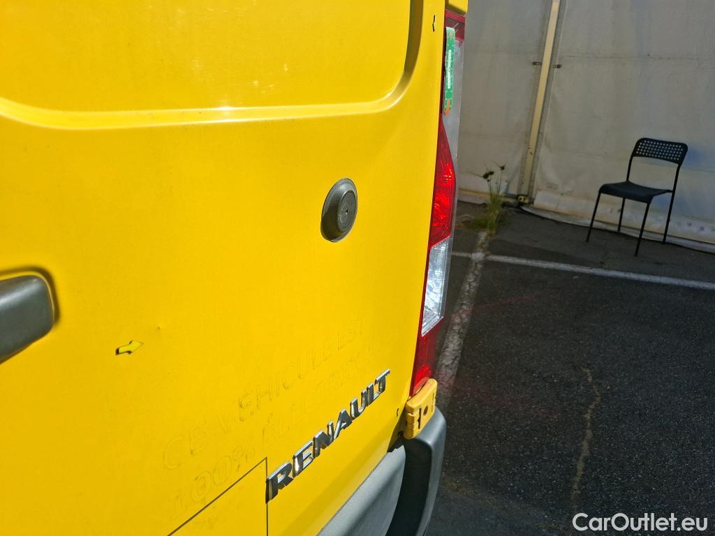  Renault  Master RENAULT  / 2019 / 4P / Fourgon tôlé FG Z.E.Tr CF F3100 L3H2 R75 AI - 19 #4