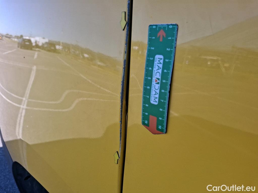  Renault  Master RENAULT  / 2019 / 4P / Fourgon tôlé FG Z.E.Tr CF F3100 L3H2 R75 AI - 19 #36