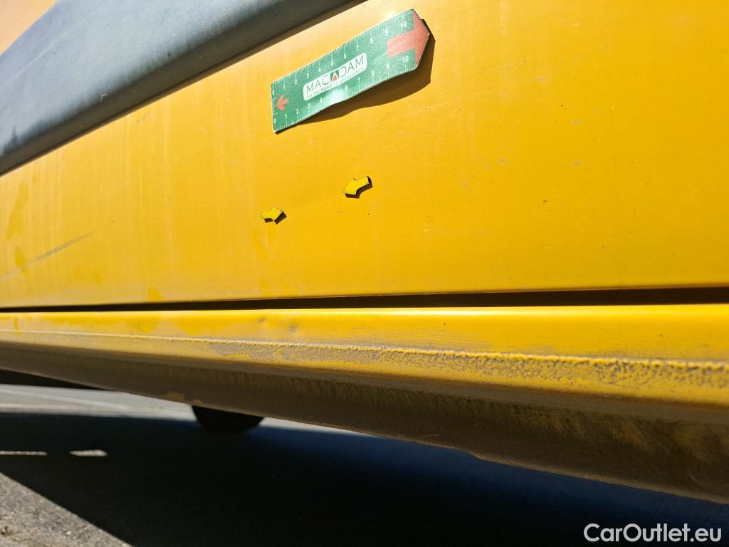  Renault  Master RENAULT  / 2019 / 4P / Fourgon tôlé FG Z.E.Tr CF F3100 L3H2 R75 AI - 19 #31