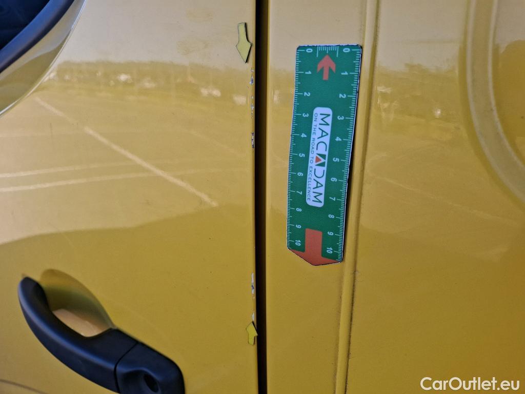  Renault  Master RENAULT  / 2019 / 4P / Fourgon tôlé FG Z.E.Tr CF F3100 L3H2 R75 AI - 19 #20