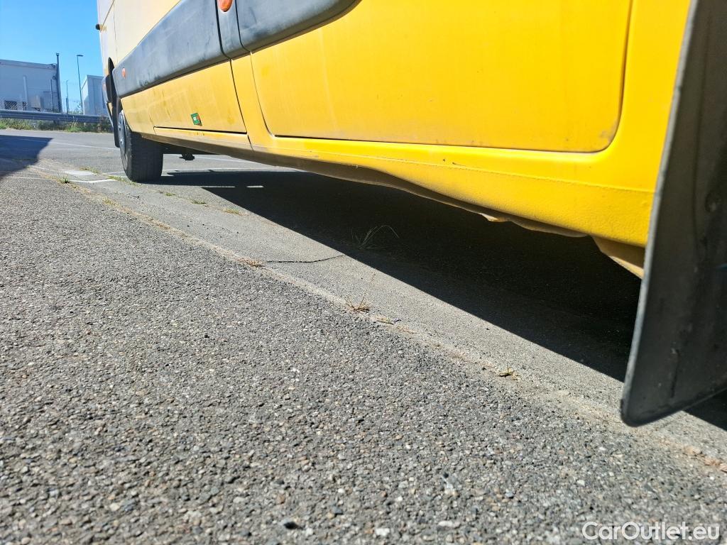  Renault  Master RENAULT  / 2019 / 4P / Fourgon tôlé FG Z.E.Tr CF F3100 L3H2 R75 AI - 19 #61