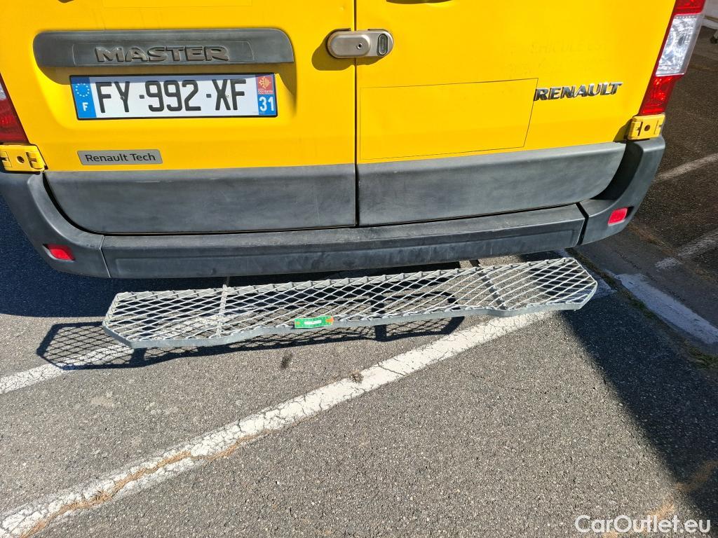  Renault  Master RENAULT  / 2019 / 4P / Fourgon tôlé FG Z.E.Tr CF F3100 L3H2 R75 AI - 19 #108
