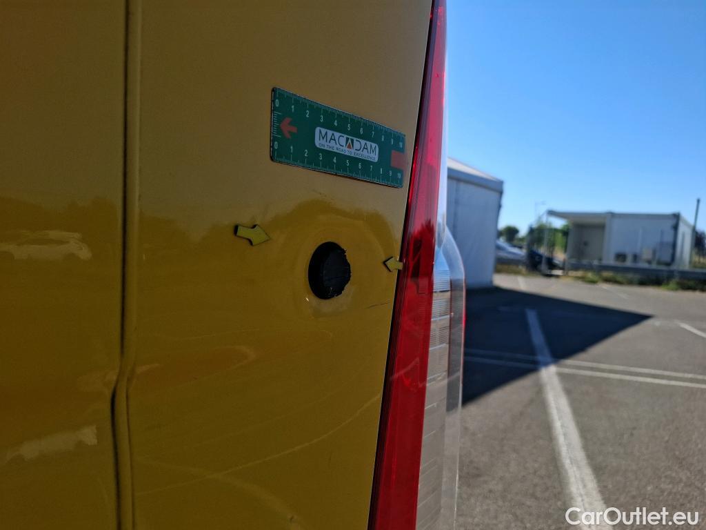  Renault  Master RENAULT  / 2019 / 4P / Fourgon tôlé FG Z.E.Tr CF F3100 L3H2 R75 AI - 19 #51