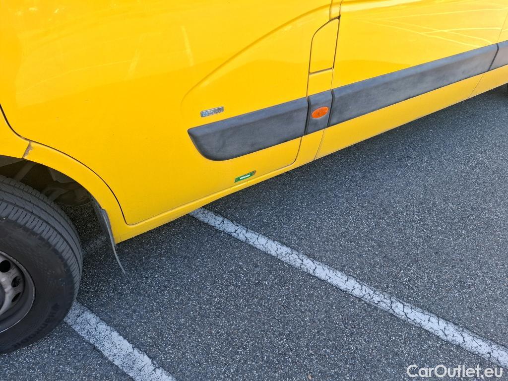  Renault  Master RENAULT  / 2019 / 4P / Fourgon tôlé FG Z.E.Tr CF F3100 L3H2 R75 AI - 19 #111