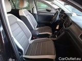  Volkswagen  T-ROC 1.5 TSI 150 EVO LOUNGE BUSINESS DSG7 #9