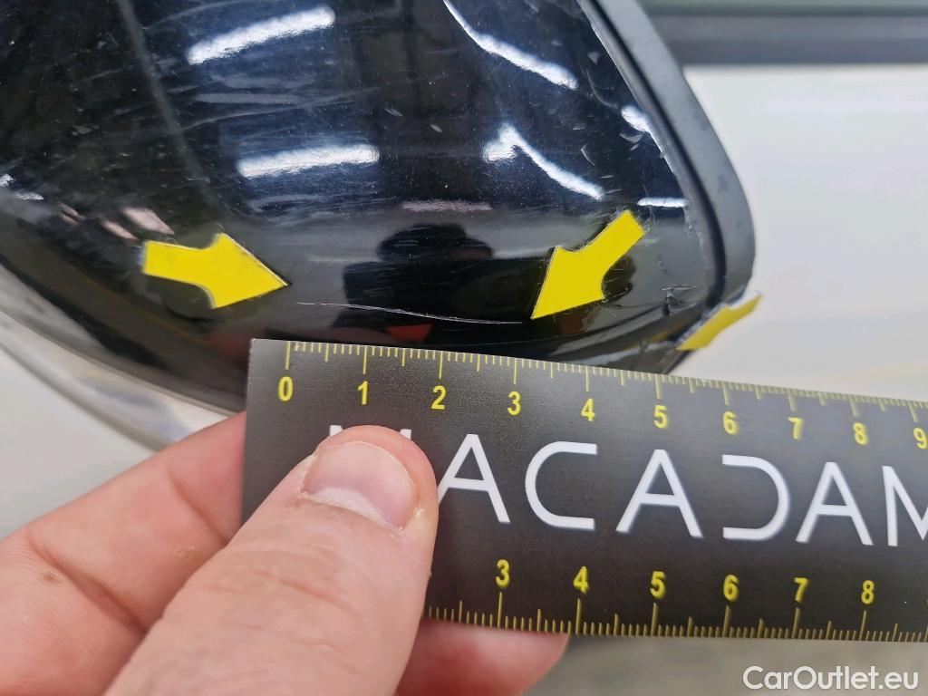  Citroen  C3 CITROEN  Société / 2016 / 5P / Berline PureTech 82 S&S BVM Feel Nav #105
