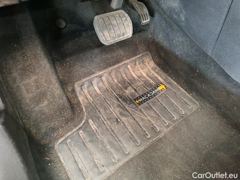  Citroen  C4  X Feel Pack 1.2 PureTech 130CV BVA8 6E #8