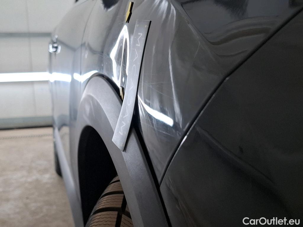  Citroen  C4 CITROEN  X / 2022 / 4P / Berline PureTech 130 S&S EAT8 Shine #5