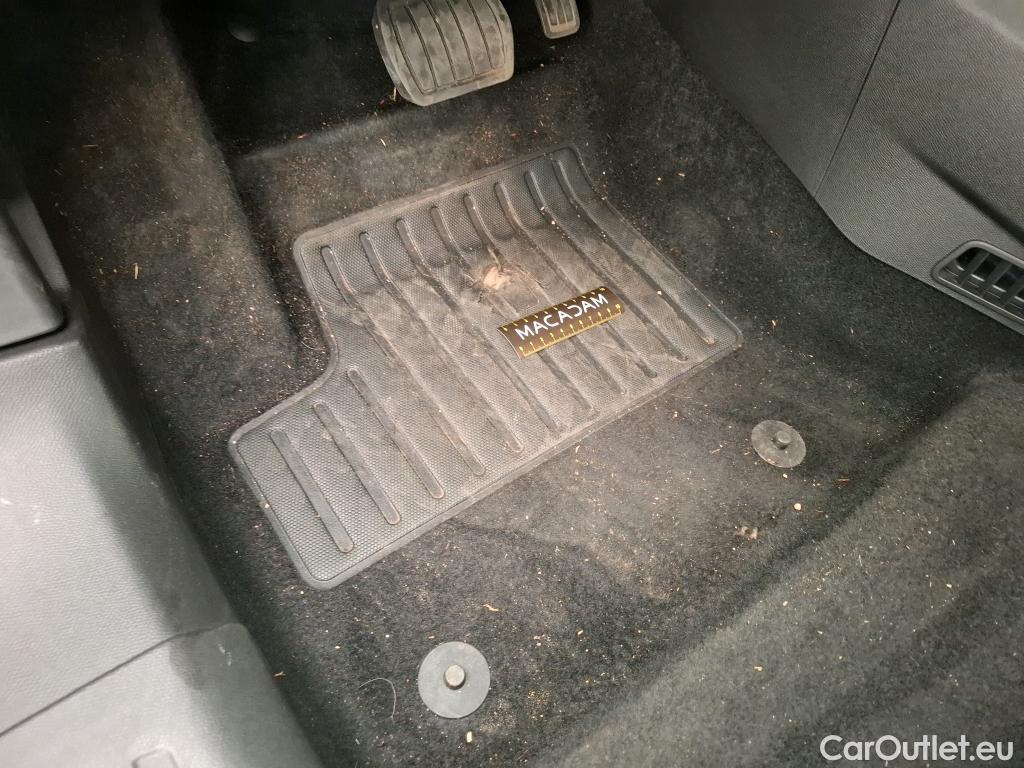  Peugeot  2008  (e-) Active Pack 50kWh BVA #4