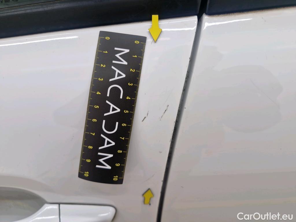  Citroen  C3 CITROEN  Société / 2016 / 5P / Berline PureTech 82 S&S BVM Feel Nav #40