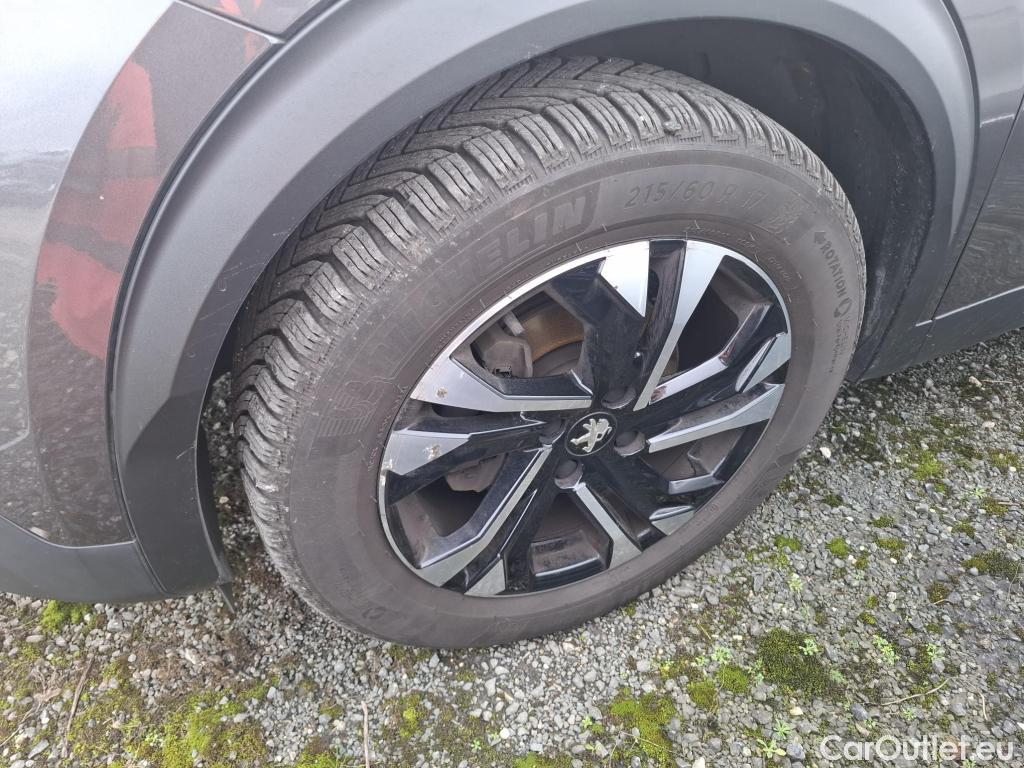  Peugeot  2008 PEUGEOT  / 2019 / 5P / Crossover PureTech 130 S&S EAT8 ALLURE BUSINESS #18