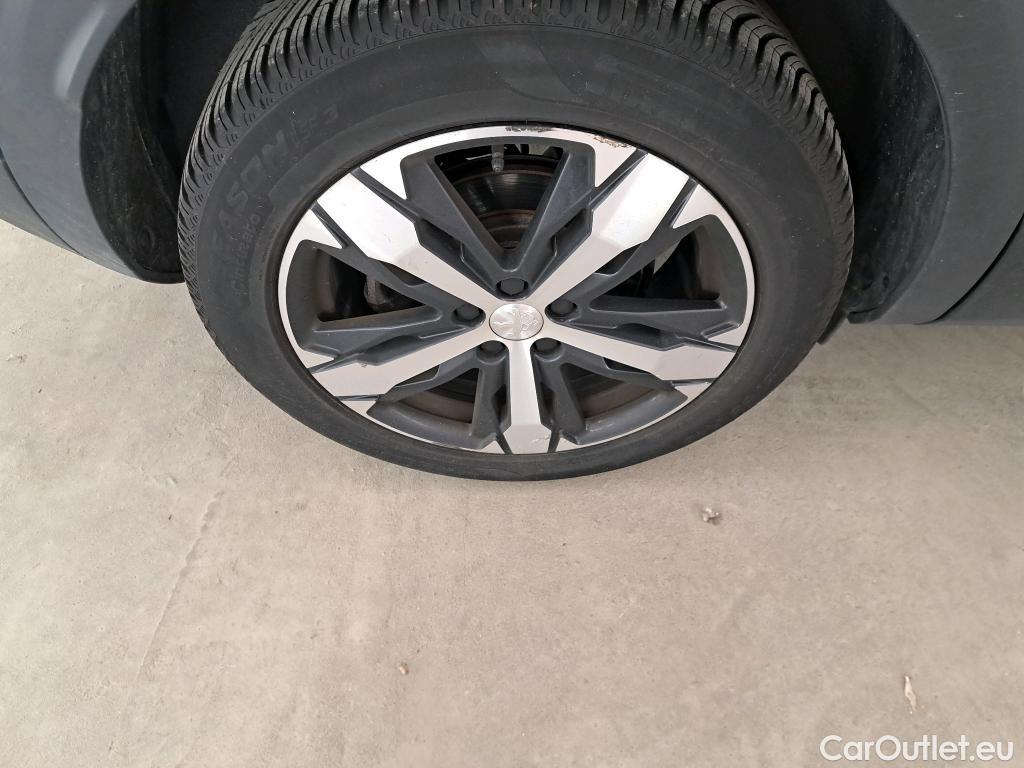  Peugeot  3008  GT 1.2 PureTech 130CV BVA8 E6d #76