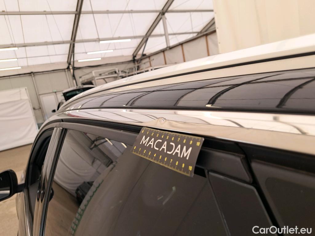 Peugeot  3008  GT 1.2 PureTech 130CV BVA8 E6d #37
